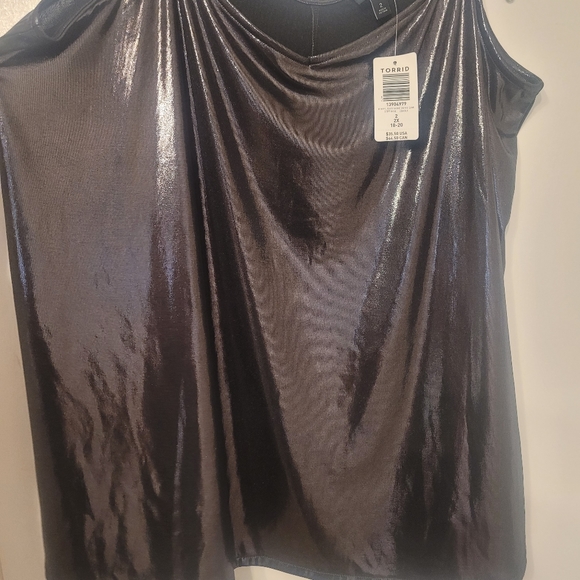 Shimmer Tank - Picture 2 of 3